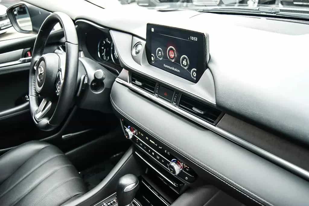 Mazda 6 Kombi 22 SKYACTIV-D 184 Sports-Line LEDER BOSE 05/2020-photo-24