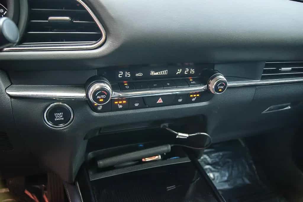 Mazda CX-30 2.0 SKYACTIV-G M Hybrid DESIGN HEADUP LED 01/2021-photo-13