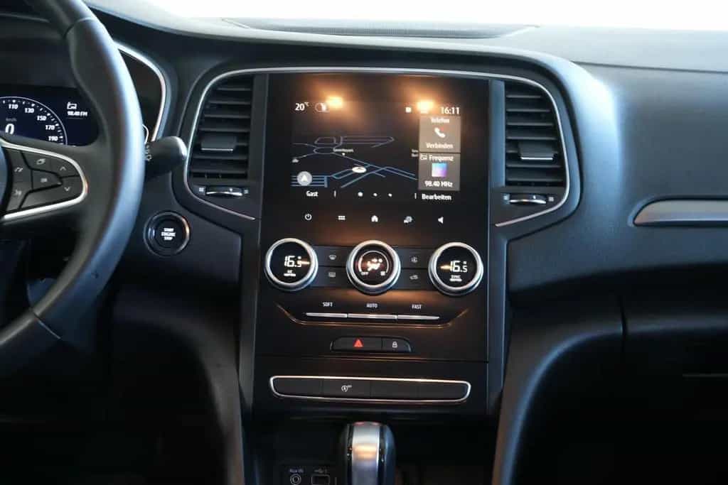 Renault Megane IV 5-trg. Zen *AUT*NAV*LED*KEYLEES* 04/2021-photo-17