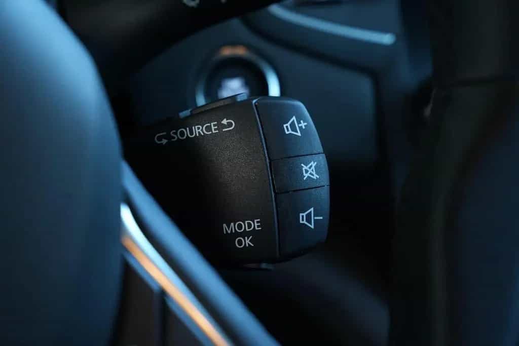 Renault Megane IV 5-trg. Zen *AUT*NAV*LED*KEYLEES* 04/2021-photo-27