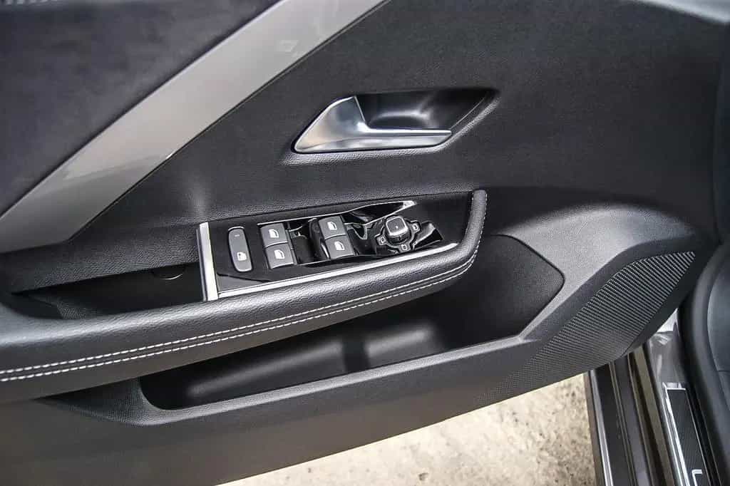 Opel Astra L 1.5 Aut ULTIMATE HEADUP ANHZV 360° PANO 08/2023-photo-11