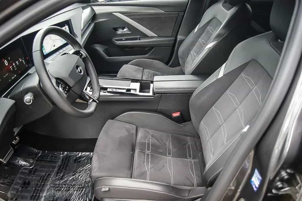 Opel Astra L 1.5 Aut ULTIMATE HEADUP ANHZV 360° PANO 08/2023-photo-13