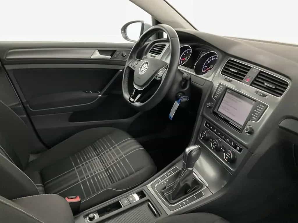 Volkswagen Golf VII Lounge * 11/2016-photo-6