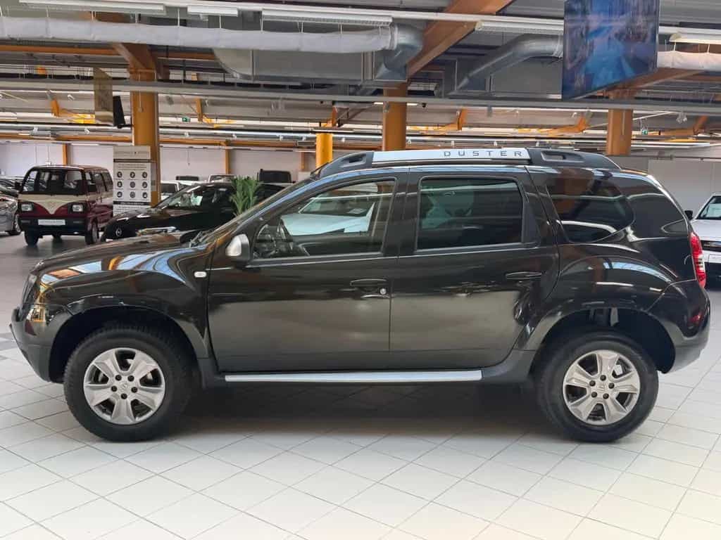 Dacia Duster 10/2014-photo-2