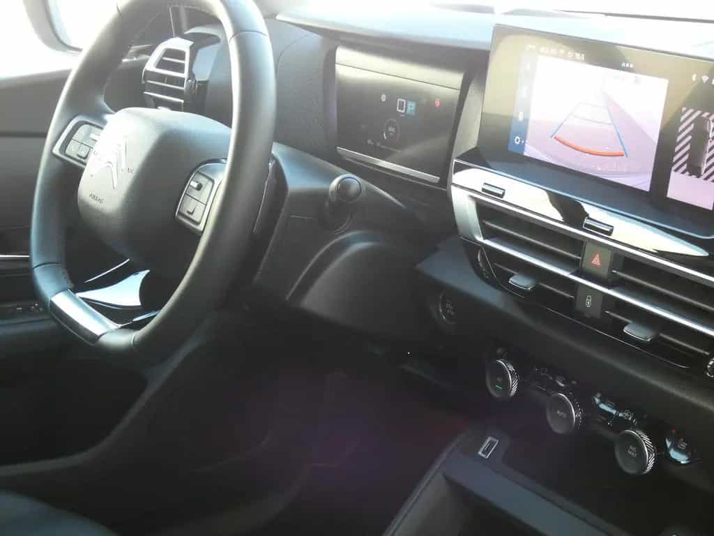 Citroën C4 Automatik *ALU*KAMERA*ALU*PDC* 09/2023-photo-23
