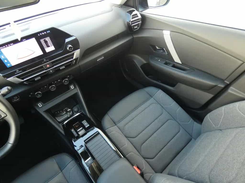 Citroën C4 Automatik *ALU*KAMERA*ALU*PDC* 09/2023-photo-35