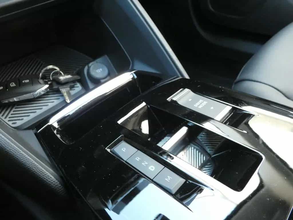 Citroën C4 Automatik *ALU*KAMERA*ALU*PDC* 09/2023-photo-38