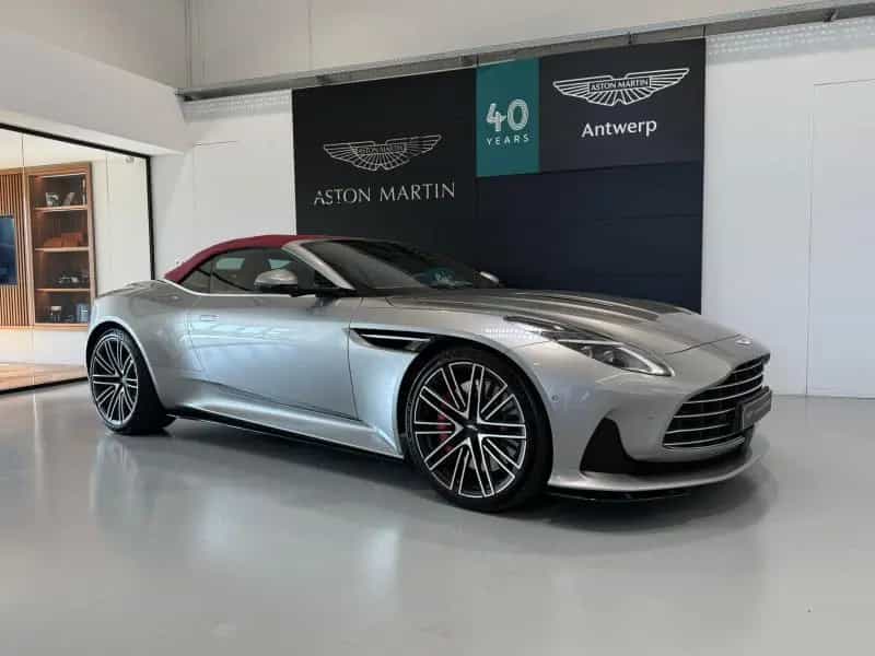 Aston Martin DB12 Volante 07/2025-photo-11
