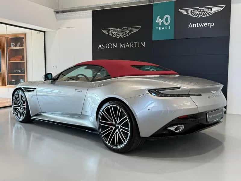 Aston Martin DB12 Volante 07/2025-photo-25