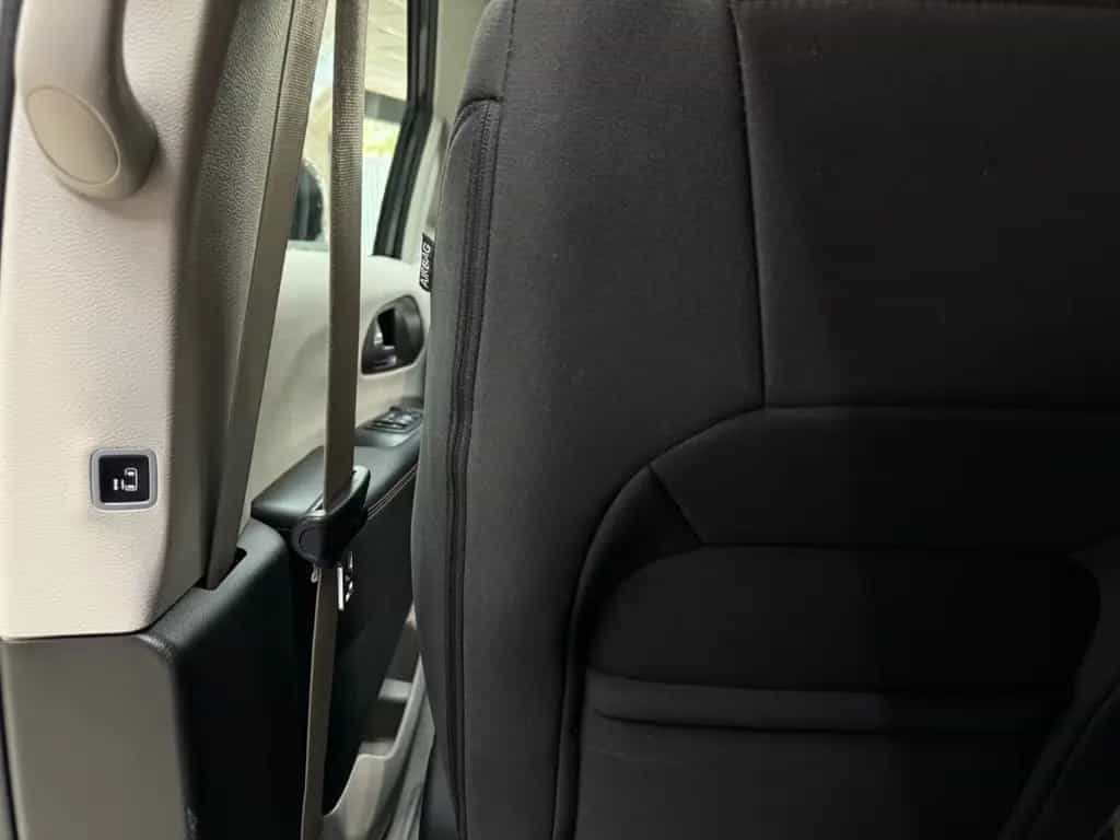 Chrysler Pacifica 3.6 V6 / Kamera / 8 Sitzer / TÜV NEU 10/2018-photo-34