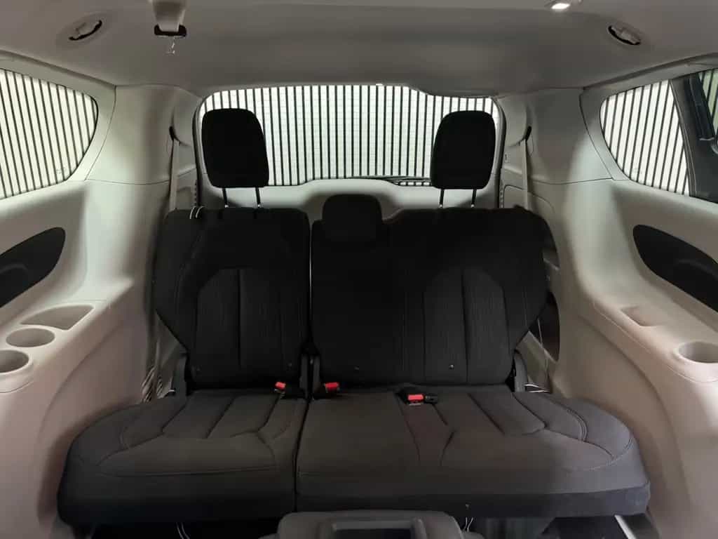 Chrysler Pacifica 3.6 V6 / Kamera / 8 Sitzer / TÜV NEU 10/2018-photo-38