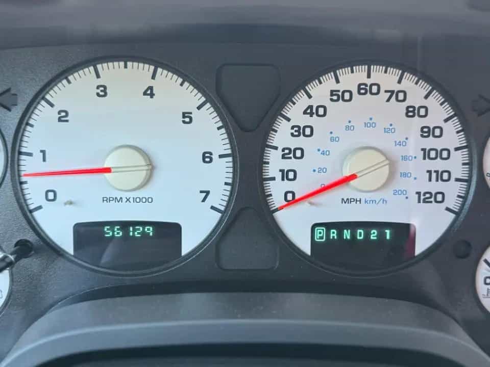 Dodge RAM 5.7 V8 HEMI Single Cab ShortBed Rumble Bee 05/2004-photo-5