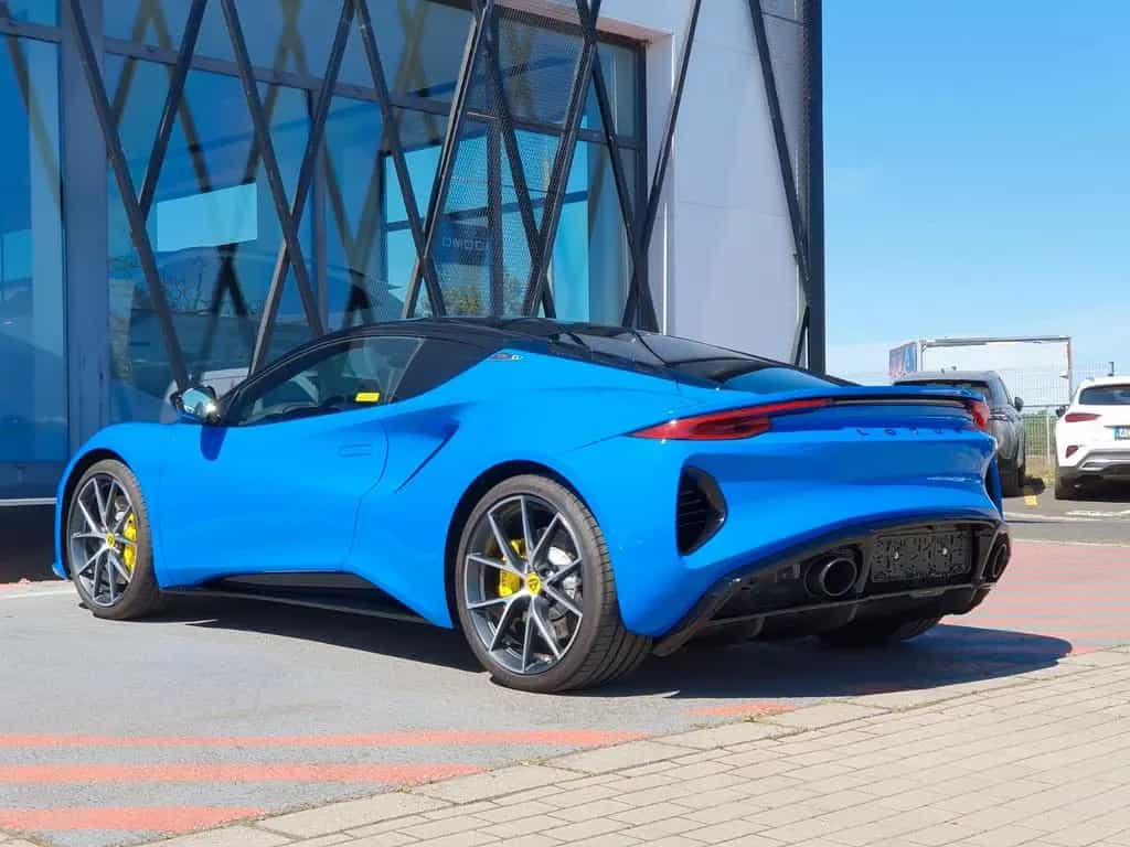 Lotus Emira V6 First Edition 06/2023-photo-4