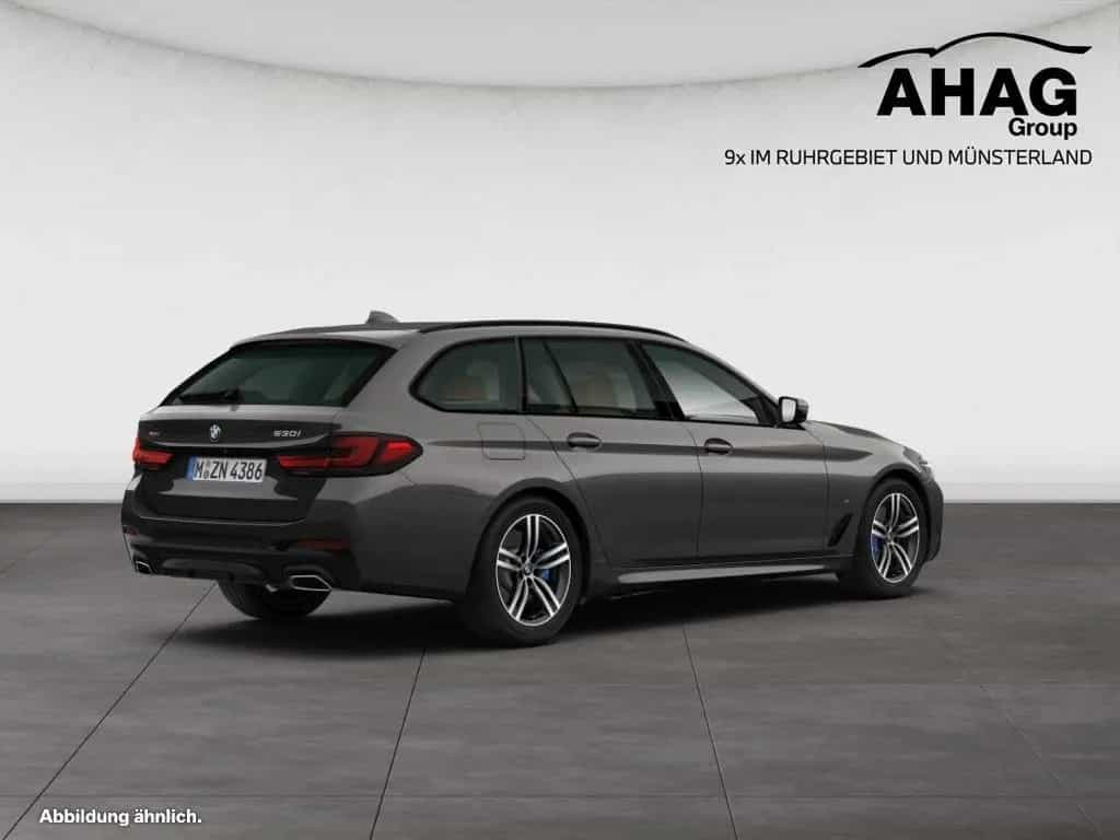 BMW 5 Series 530i xDrive Touring 06/2021-photo-1