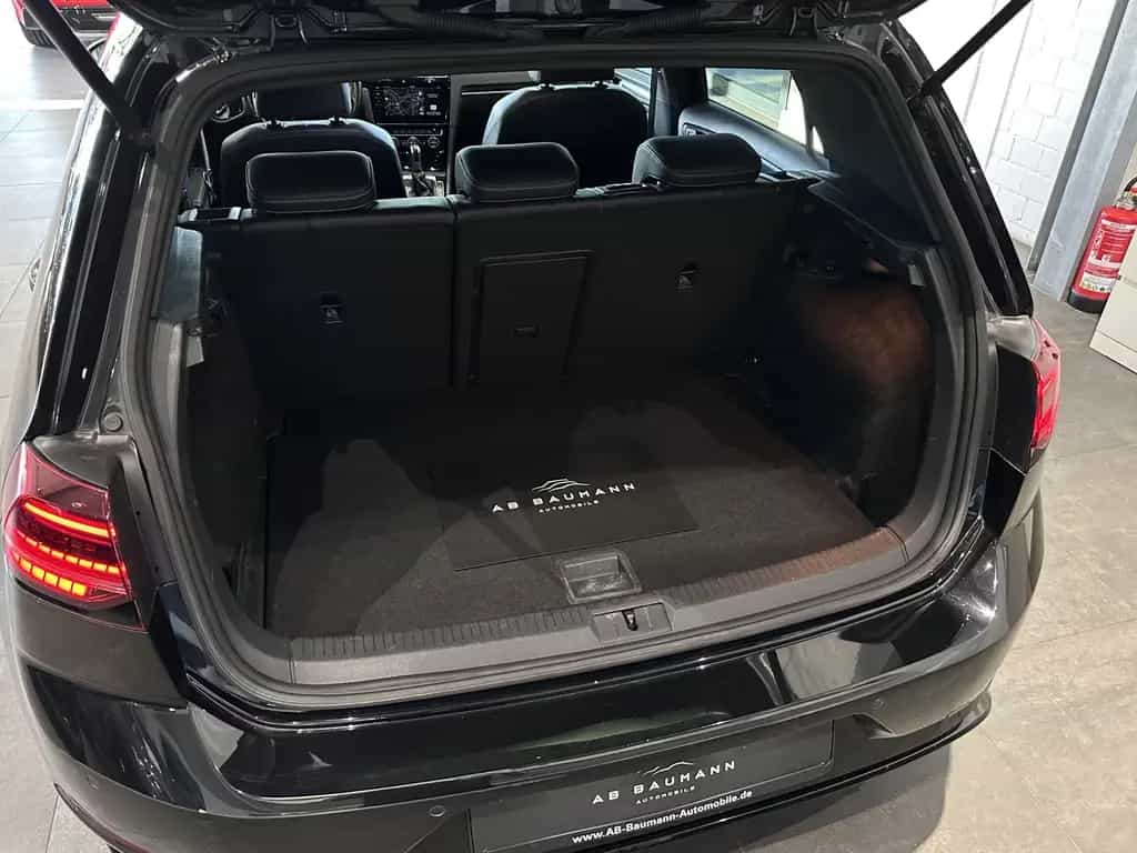 Volkswagen Golf R *AKRAPOVIC, PANO, DYNAUDIO, H&R, RFK, ACC 07/2019-photo-12