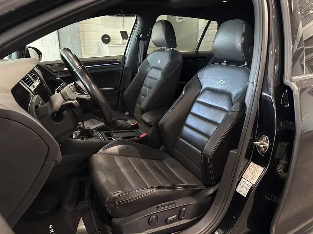 Volkswagen Golf R *AKRAPOVIC, PANO, DYNAUDIO, H&R, RFK, ACC 07/2019-photo-4