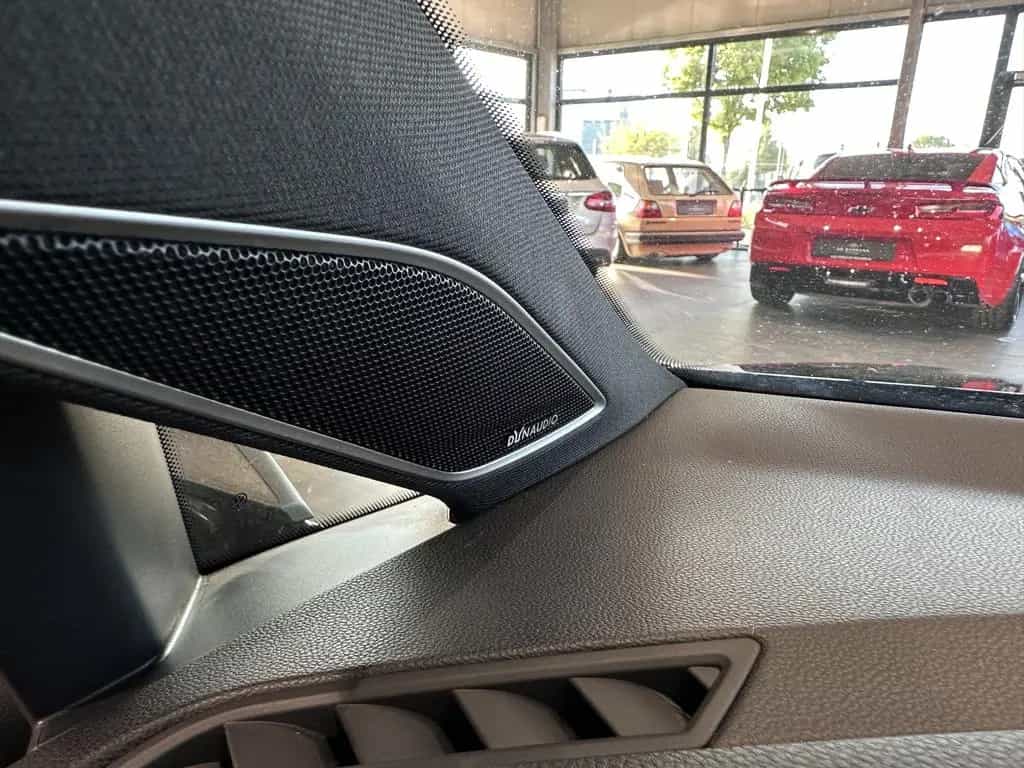 Volkswagen Golf R *AKRAPOVIC, PANO, DYNAUDIO, H&R, RFK, ACC 07/2019-photo-42