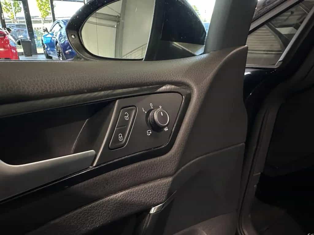 Volkswagen Golf R *AKRAPOVIC, PANO, DYNAUDIO, H&R, RFK, ACC 07/2019-photo-45