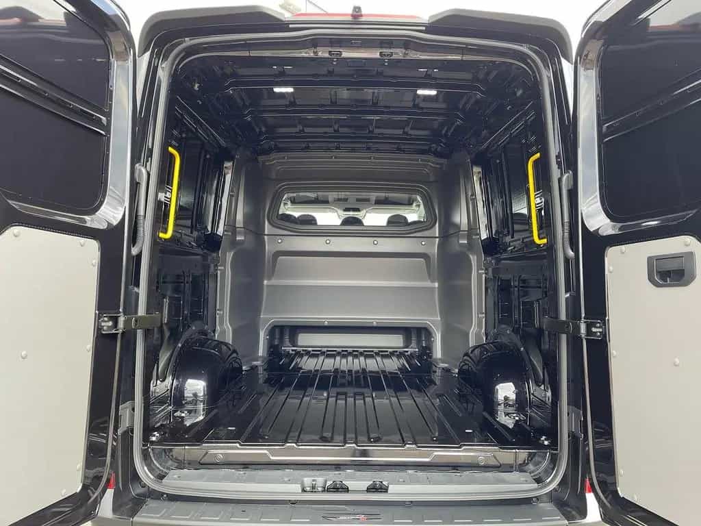 MAN TGE 3.200 L3H2 MIXTO 4x4 Individual S ACC STHZ 04/2026-photo-35