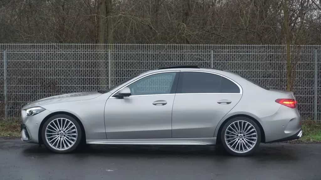 Mercedes-Benz C 200 AMG LED/Pano/SpurAs/Cam/TWA/Ambiente/Navi+ 01/2022-photo-1