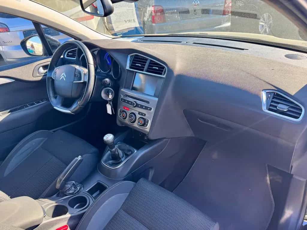 Citroën C4 Lim. Selection 1.2 Pure Tech-Apple CarPlay 06/2017-photo-15