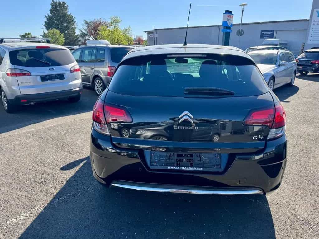 Citroën C4 Lim. Selection 1.2 Pure Tech-Apple CarPlay 06/2017-photo-3