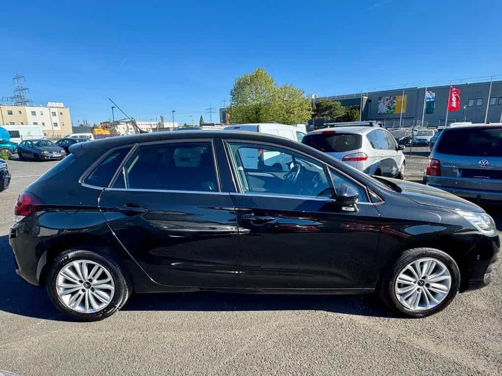 Citroën C4 Lim. Selection 1.2 Pure Tech-Apple CarPlay 06/2017-photo-7