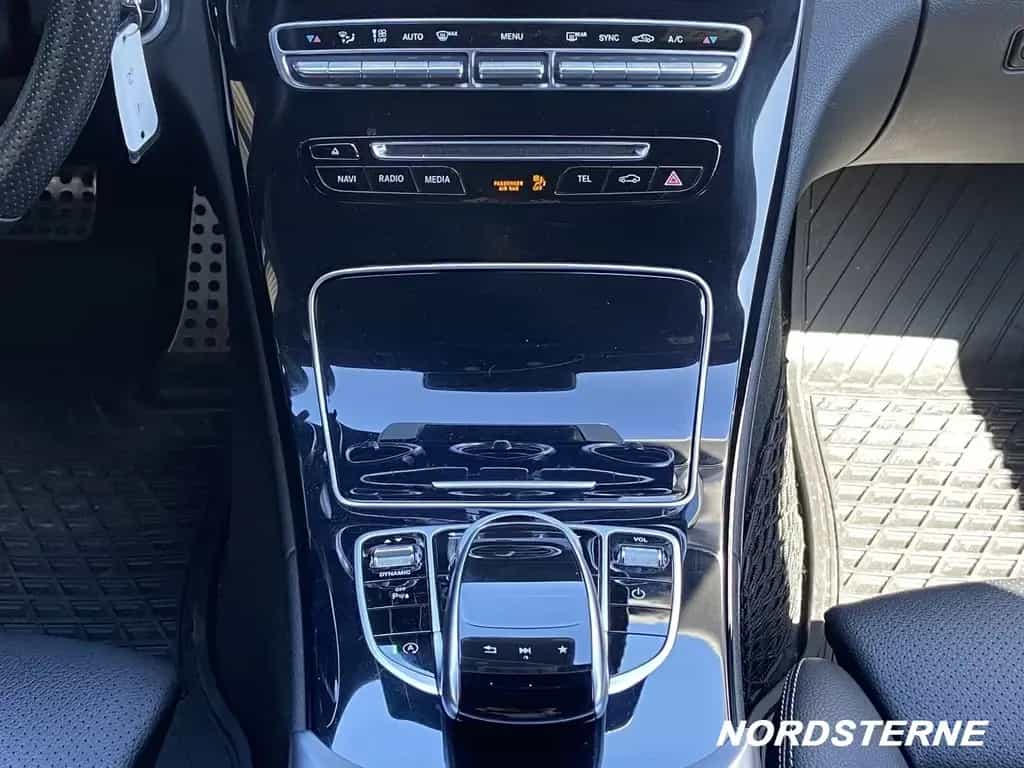 Mercedes-Benz C 250 T 43er Felgen AMG Line Volleder Navi LED 03/2017-photo-12