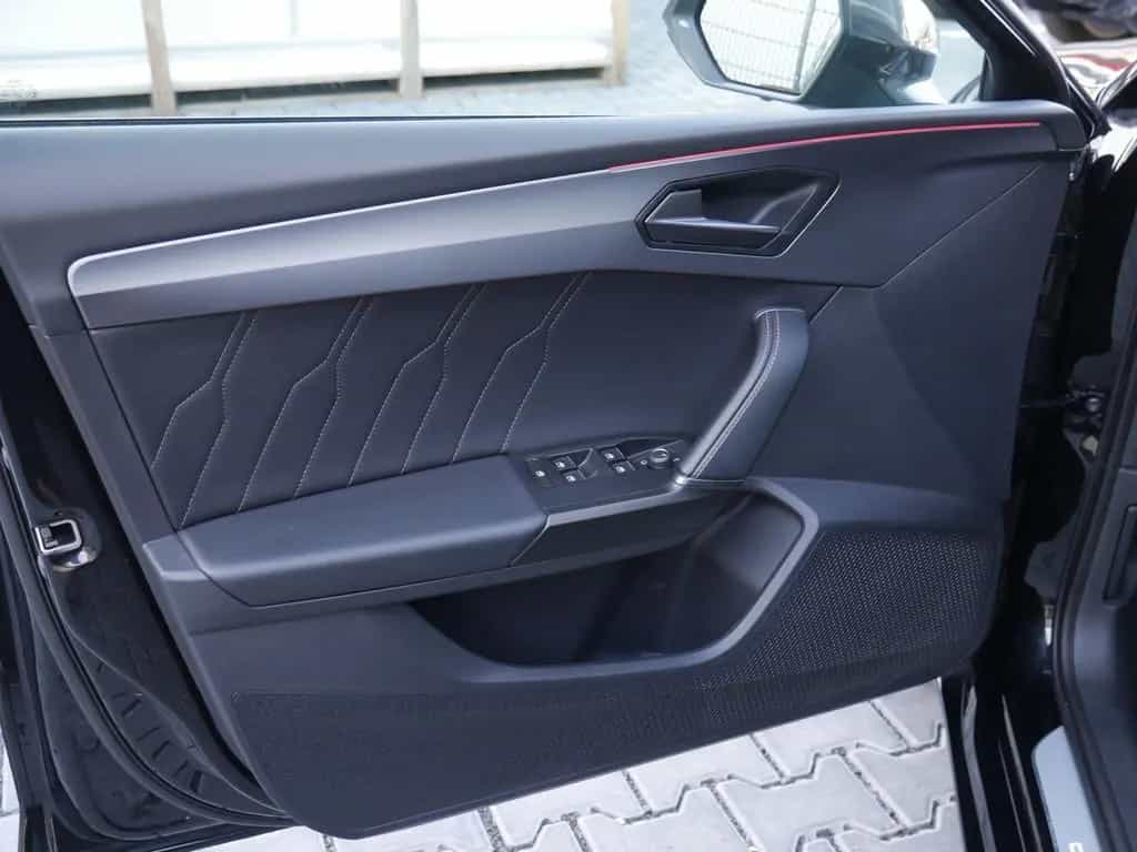 Cupra Leon Sportstourer 2.0 TSI VZ 4Drive NAVI ACC LED 01/2023-photo-19