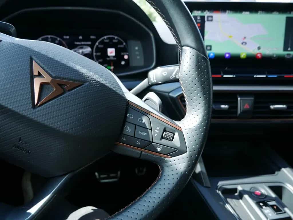 Cupra Leon 2.0 TSI VZ PDC SHZ DCC KAMERA NAVI ACC LED 04/2022-photo-15