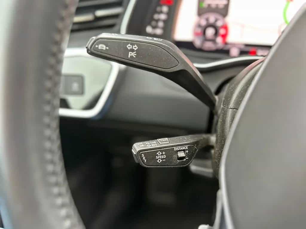 Audi A6 Avant 50TDI qu PANO AHK TOUR MATRIX LEDER CAM 02/2021-photo-14