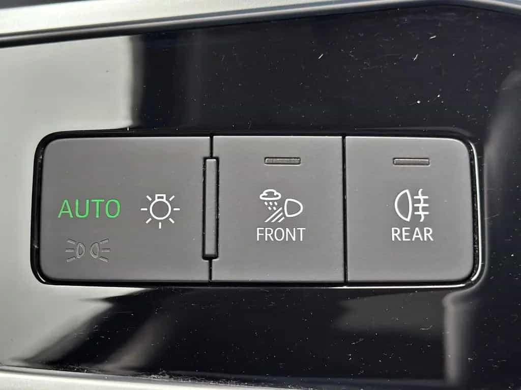Audi A6 Avant 50TDI qu PANO AHK TOUR MATRIX LEDER CAM 02/2021-photo-15