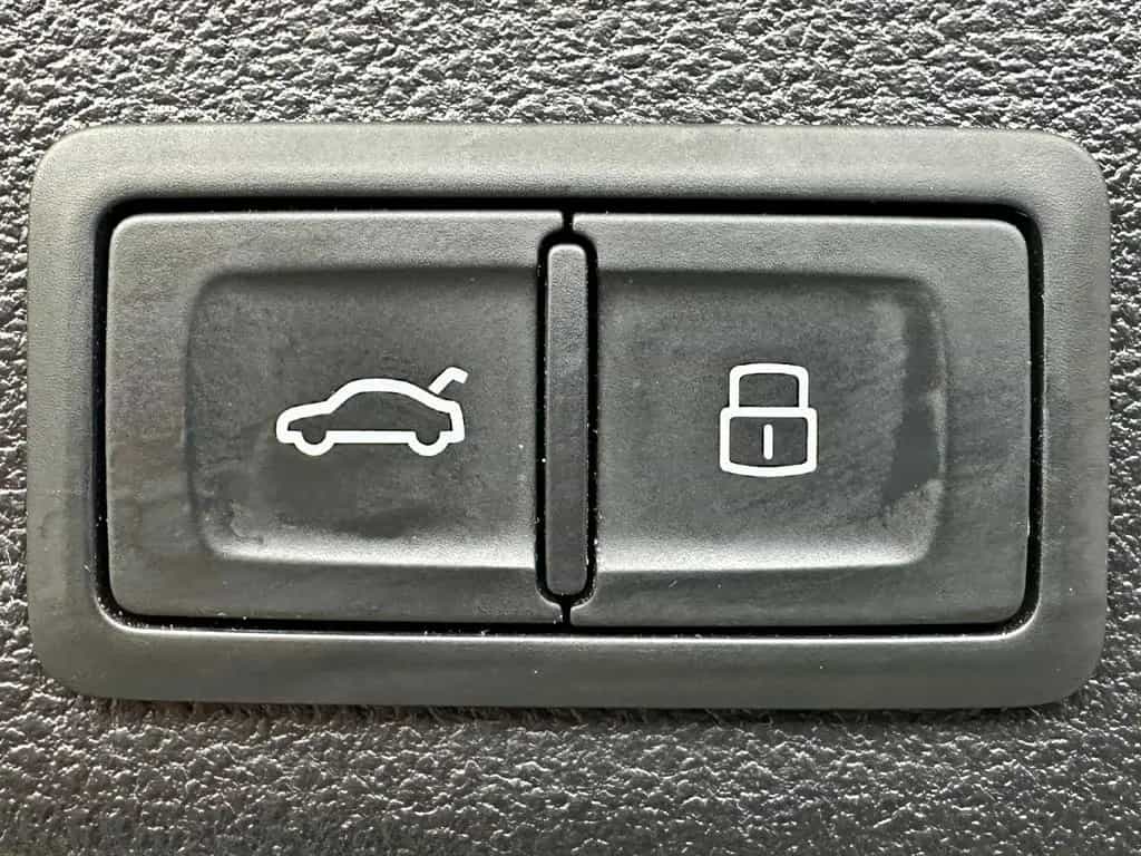 Audi A6 Avant 50TDI qu PANO AHK TOUR MATRIX LEDER CAM 02/2021-photo-25