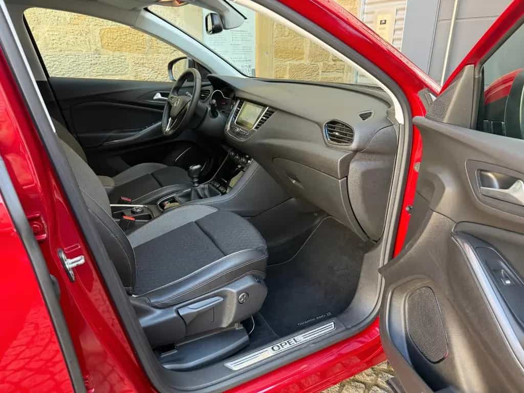 Opel Grandland X 1.2T Innovation Nav Allwetter 09/2019-photo-19