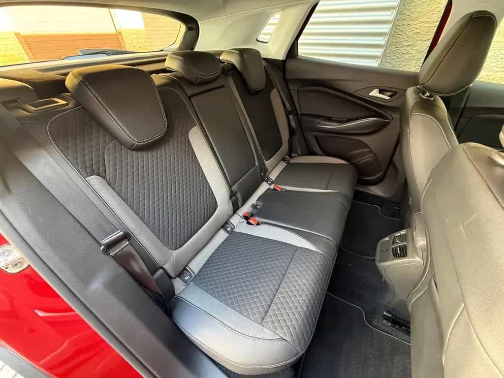 Opel Grandland X 1.2T Innovation Nav Allwetter 09/2019-photo-25