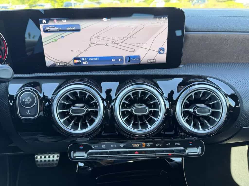 Mercedes-Benz CLA 180 AMG Line Aut. Navi+Leder+Led+Panorama 07/2024-photo-12