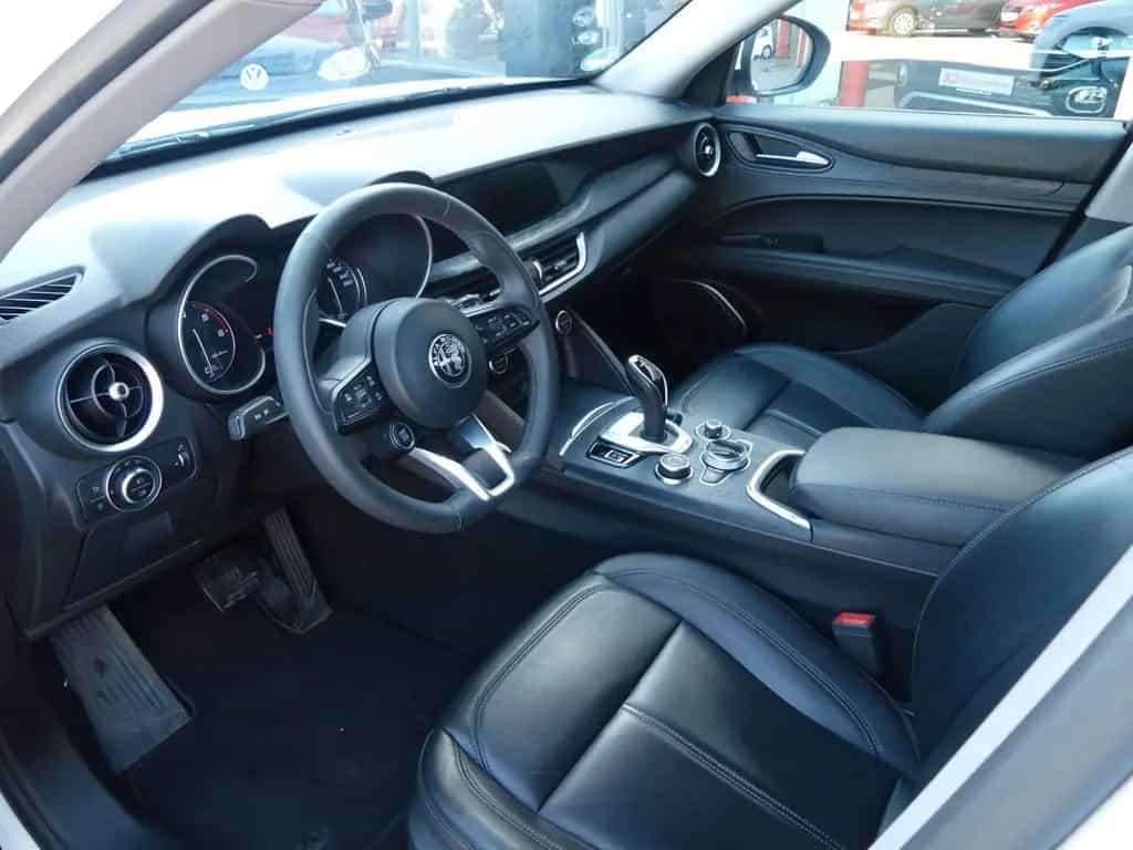 Alfa Romeo Stelvio Business Q4 Leder*Kamera*ACC 09/2020-photo-11