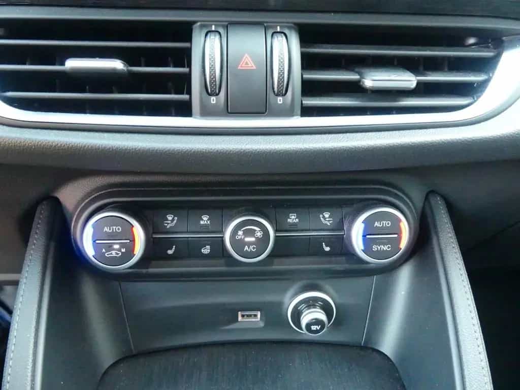 Alfa Romeo Stelvio Business Q4 Leder*Kamera*ACC 09/2020-photo-19