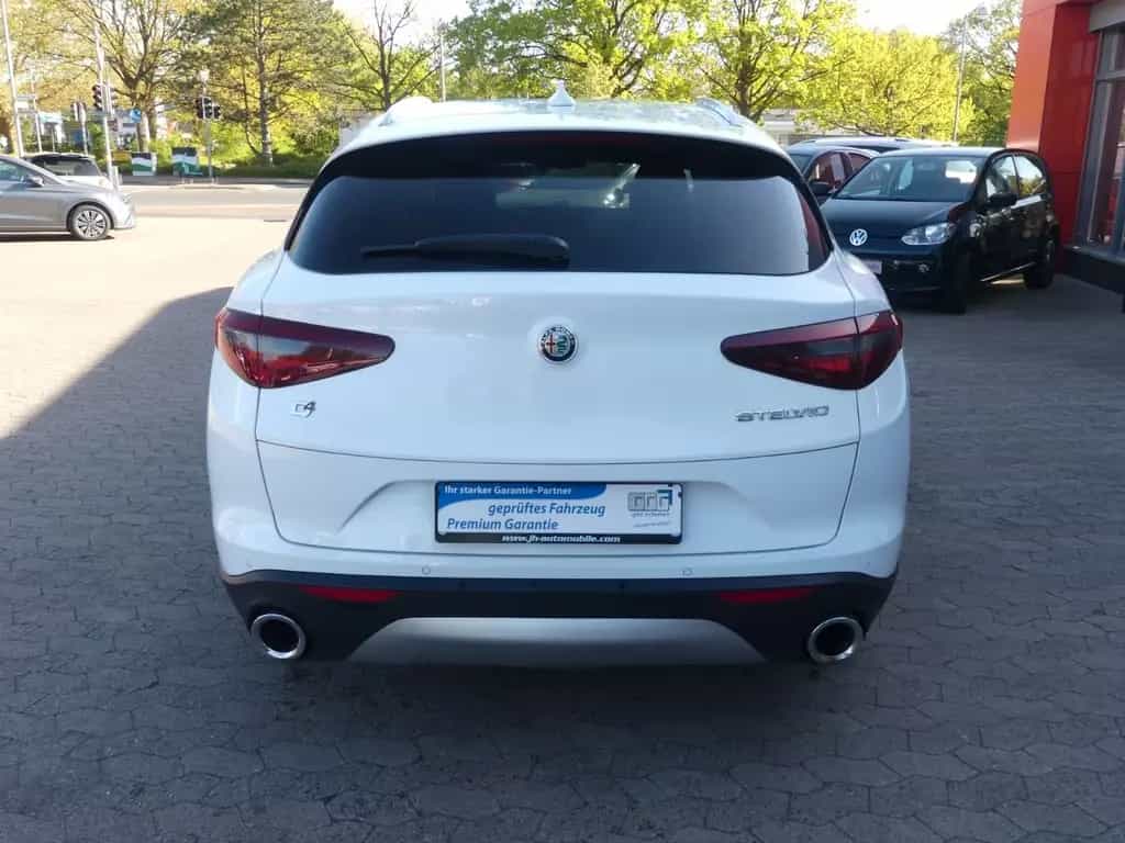 Alfa Romeo Stelvio Business Q4 Leder*Kamera*ACC 09/2020-photo-3