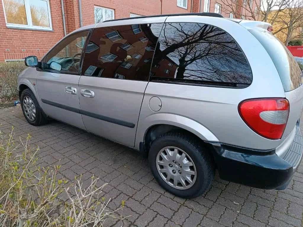 Chrysler Voyager 2,5l Schaltgetriebe 2 Ja... 09/2007-photo-9