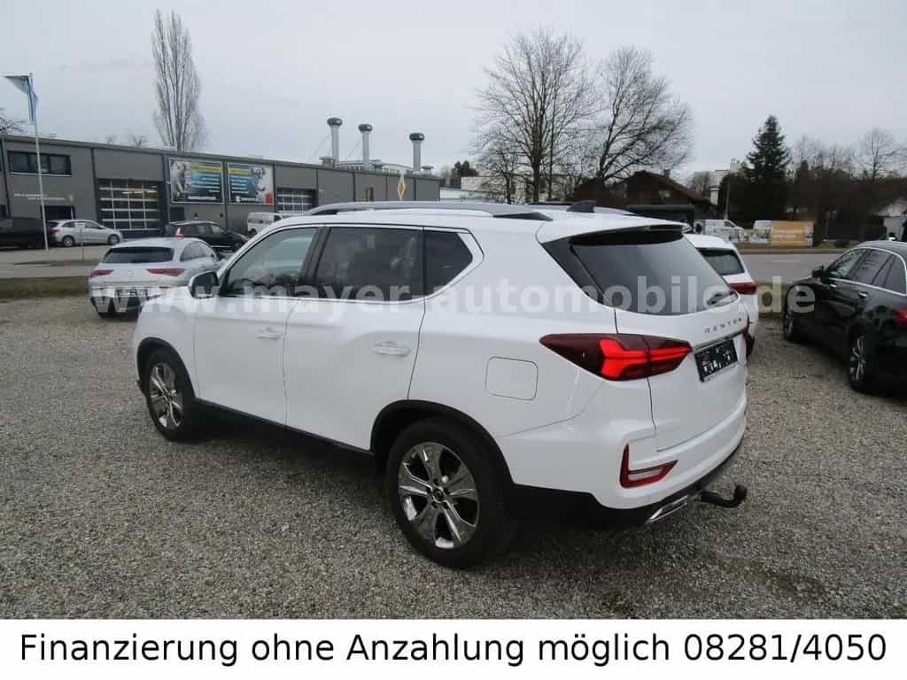Ssangyong REXTON 2.2 Sapphire 4WD*LED*360*AHK*Nappa*ACC* 04/2021-photo-3