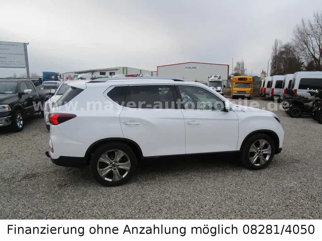 Ssangyong REXTON 2.2 Sapphire 4WD*LED*360*AHK*Nappa*ACC* 04/2021-photo-8
