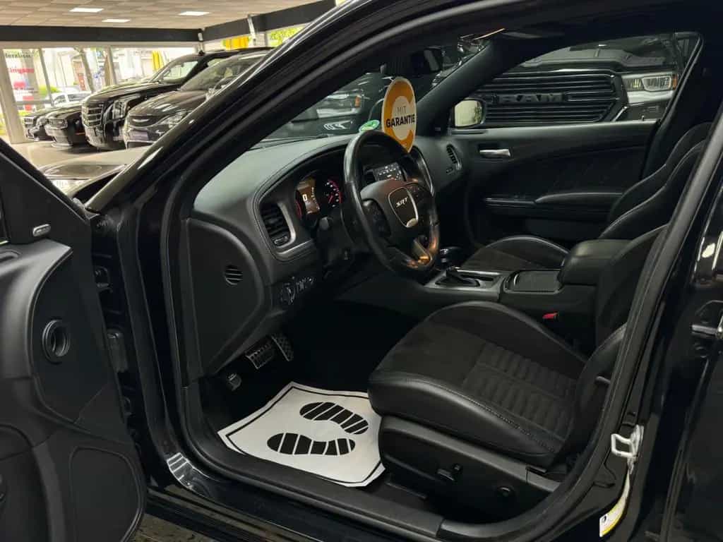 Dodge Charger 6.4 V8 / 392 SRT / ScatPack / Daytona / 06/2019-photo-21
