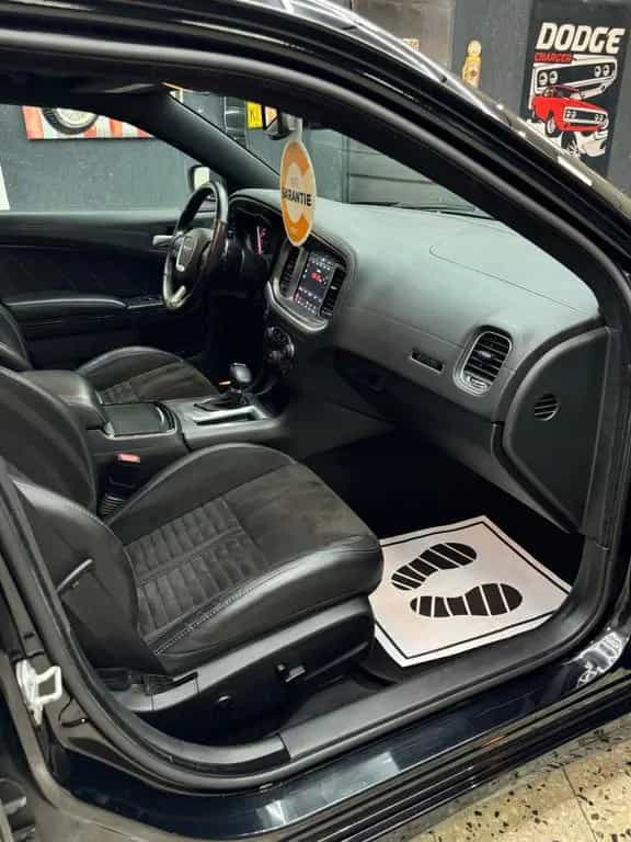 Dodge Charger 6.4 V8 / 392 SRT / ScatPack / Daytona / 06/2019-photo-25