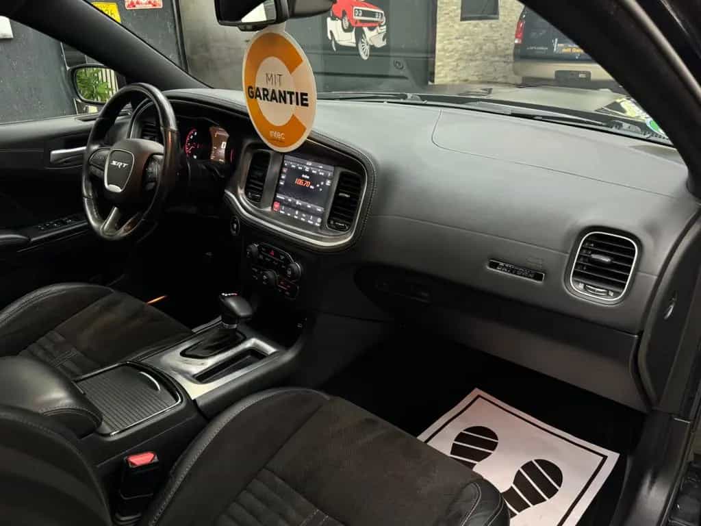 Dodge Charger 6.4 V8 / 392 SRT / ScatPack / Daytona / 06/2019-photo-28