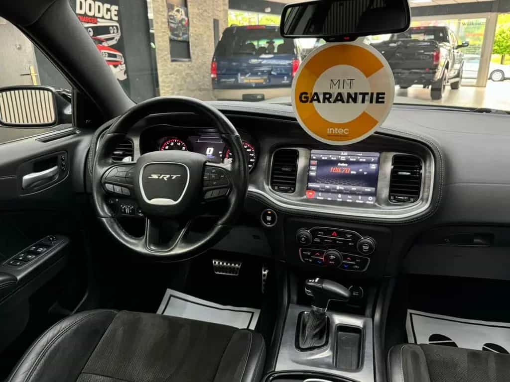 Dodge Charger 6.4 V8 / 392 SRT / ScatPack / Daytona / 06/2019-photo-38