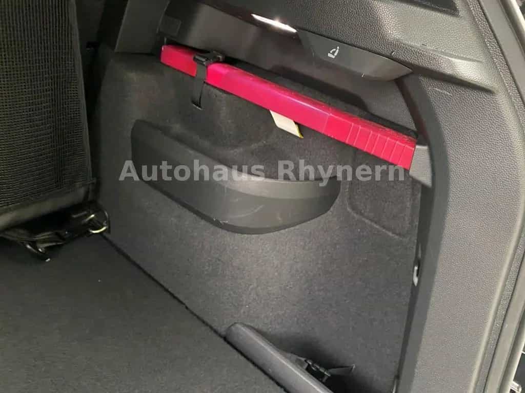 Skoda Karoq Sportline 1.5 TSI 110 kW 7-Gang DSG 03/2022-photo-27