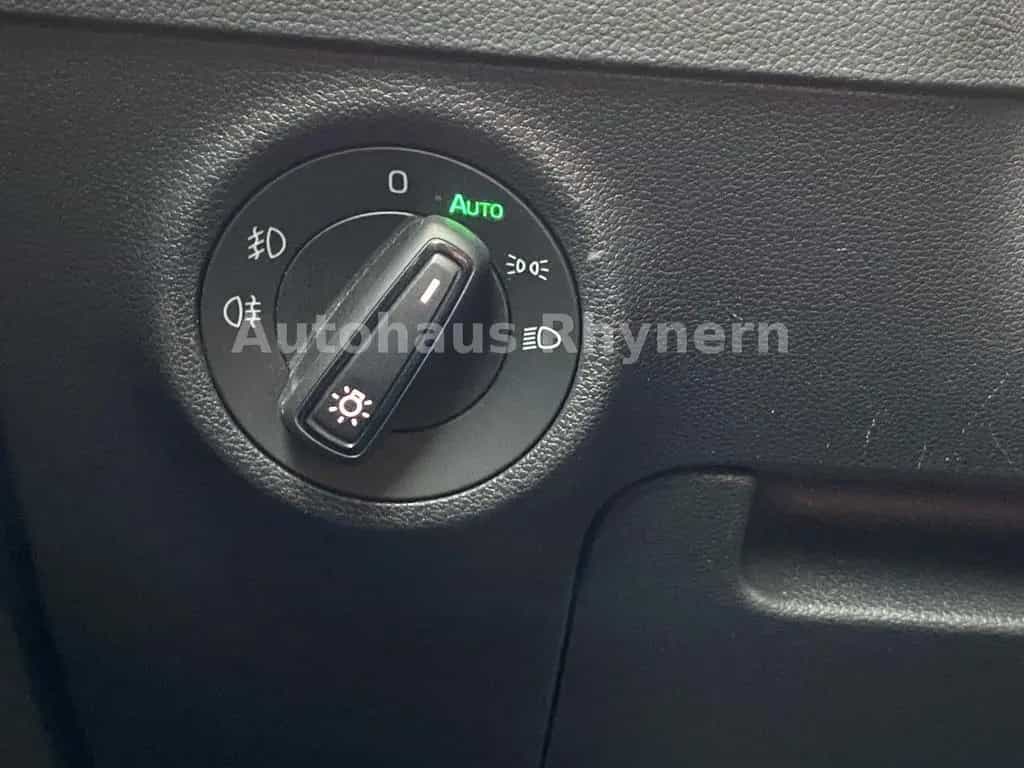Skoda Karoq Sportline 1.5 TSI 110 kW 7-Gang DSG 03/2022-photo-38