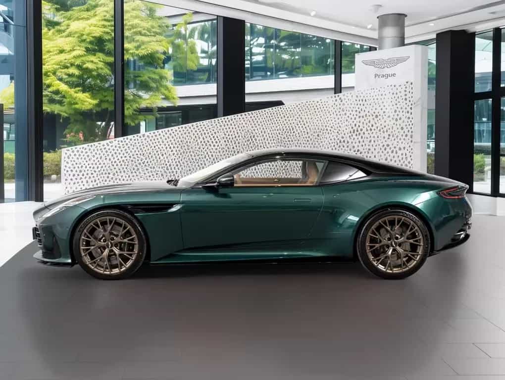 Aston Martin DB12 4.0 V8 null-photo-2