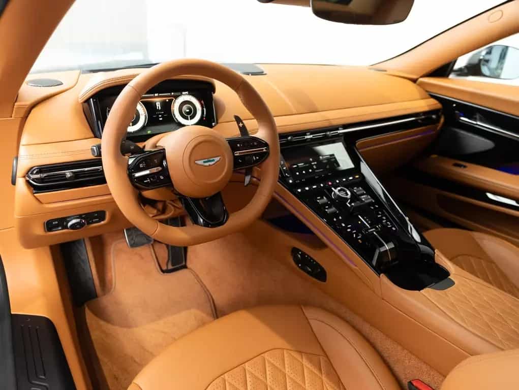 Aston Martin DB12 4.0 V8 null-photo-7